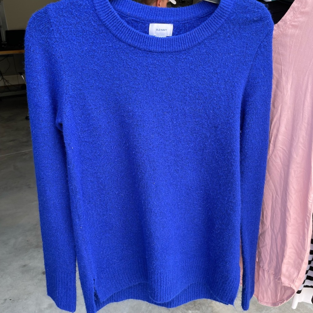 Old navy cobalt blue sweater size: S